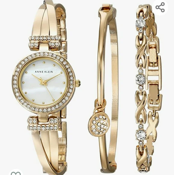 Anne Klein Women\'s AK/1868GBST Premium Crystal-Accented Gold-Tone Bangle Watch a Amazon.com: Anne Klein Women main image 4